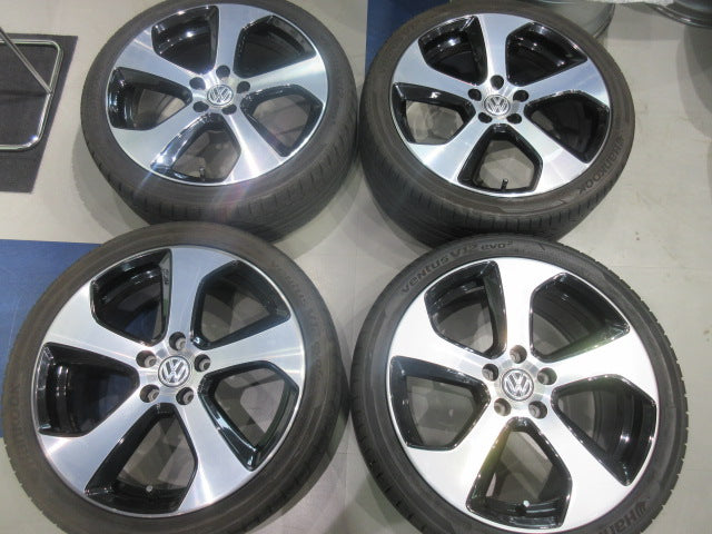 ★ お買い得品★【ホイール】VW フォルクスワーゲン ゴルフ 7 純正【タイヤ】ハンコック　ベンタス12エボ　Ｋ120　（2020年製）（横浜青葉店）