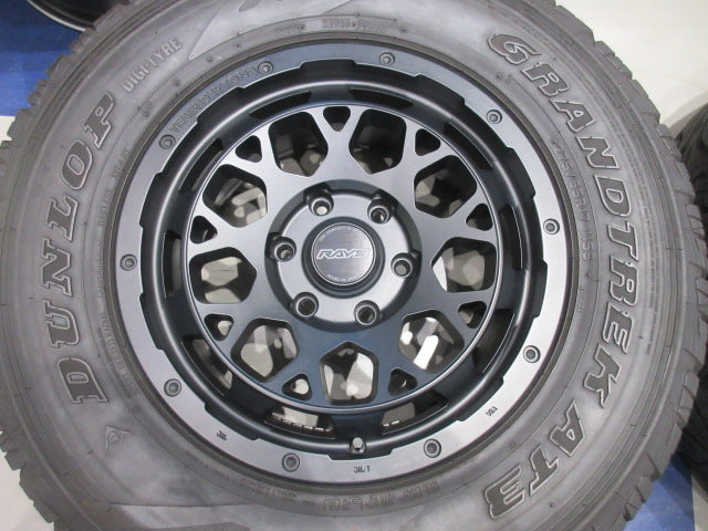 ★人気のオフロード★【ホイール】RAYS　TEAM DAYTONA　M9【タイヤ】ダンロップ　GRANDTREK AT3（2020年製）（横浜青葉店）