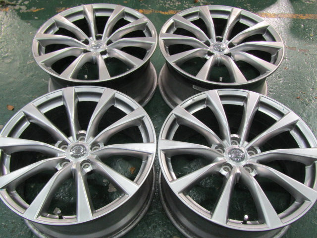 数少ない純正品・状態良好【ホイール】日産　V36系スカイラインクーペ　370GT　タイプS前期純正【タイヤ】ハンコック　ベンタス　S1Evo3（港北店）
