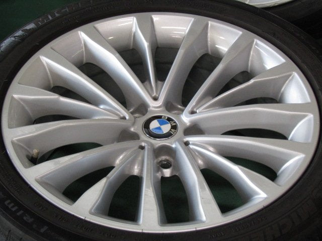 1台限定価格・5シリーズ・G30・G31・6シリーズ・G32【ホイール】BMW　G30　5シリーズ純正　ダブルスポークスタイリング632【タイヤ】ピレリ　アイスゼロアシンメトリコ（保土ヶ谷本店）