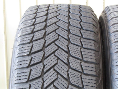 溝ありミシュラン付き・アウディ・A4・A4アバント【ホイール】アウディ　8W系　A4純正　10スポークデザイン【タイヤ】ミシュラン　Xアイススノー（保土ヶ谷本店）