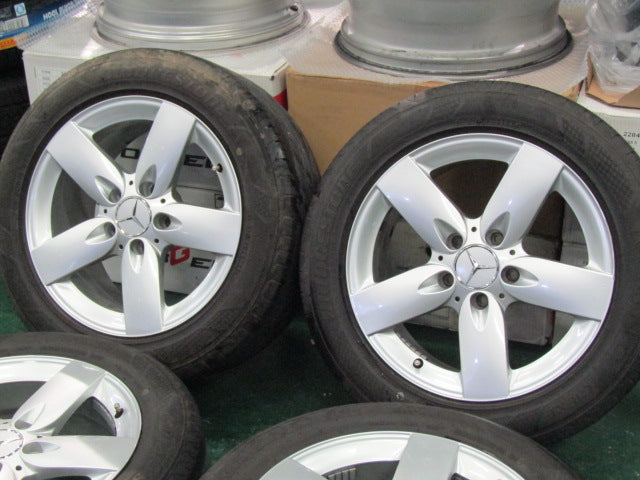 送料込み⭐︎BRIDGESTONE ブリジストン305/30ZR19 中古タイヤ POTENZA」ストリートラジアル史上最速を追求した「POTENZA RE