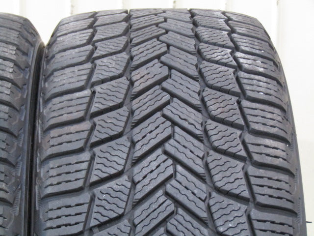 お買い得価格で冬準備・Cクラス・W205・W206・S206・S205【ホイール】メルセデスベンツ　W206　Cクラス　ウインター純正【タイヤ】ミシュラン　Xアイススノー（保土ヶ谷本店）