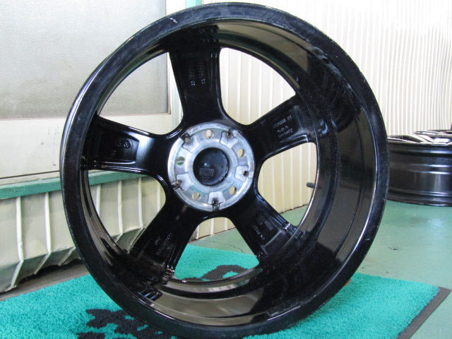 お買い得価格で冬準備・Cクラス・W205・W206・S206・S205【ホイール】メルセデスベンツ　W206　Cクラス　ウインター純正【タイヤ】ピレリ　ウインターアイスアシンメトリコPlusランフラット（保土ヶ谷本店）