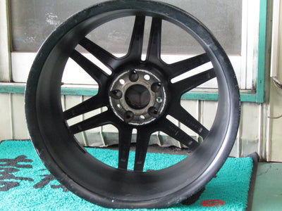 ▲ホイールのみ発送限定品▼・Eクラス・W212・S212【ホイール】メルセデスベンツ　W212　Eクラス　AMGライン前期純正【タイヤ】無し（保土ヶ谷本店）
