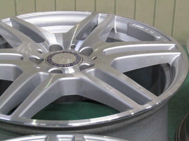 ▲ホイールのみ発送限定品▼・Eクラス・W212・S212【ホイール】メルセデスベンツ　W212　Eクラス　AMGライン前期純正【タイヤ】無し（保土ヶ谷本店）