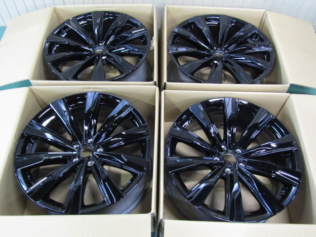 新品 未使用 展示品 トヨタ純正 OPフォーティブル 15インチ 4本 送料込み 新品 未使用 展示品 トヨタ純正 OPフォーティブル 15インチ 4本