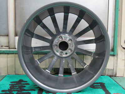 美品入荷・Sクラス・W222・C217・Sクーペ【ホイール】メルセデスベンツ　W222　Sクラス純正　AMGマルチスポーク【タイヤ】ハンコック　ベンタスS1Evo3（保土ヶ谷本店）