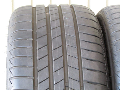 希少モデル・F54・クラブマン・ジョンクーパーワークス【ホイール】MINI　F54　クラブマン　JCW　ジョンクーパーワークス純正　グリップスポーク520【タイヤ】ブリヂストン　トランザT005（保土ヶ谷本店）