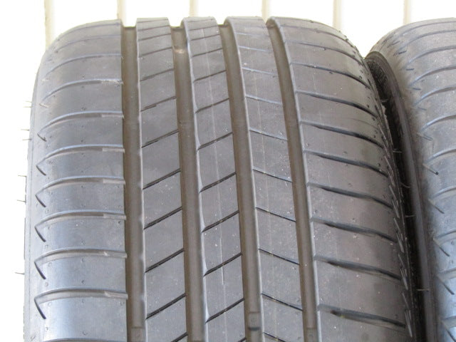 希少モデル・F54・クラブマン・ジョンクーパーワークス【ホイール】MINI　F54　クラブマン　JCW　ジョンクーパーワークス純正　グリップスポーク520【タイヤ】ブリヂストン　トランザT005（保土ヶ谷本店）