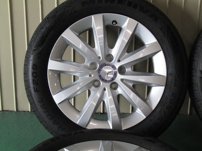 ▲冬物発送限定品▼・Bクラス・W246・Aクラス・W176【ホイール】メルセデスベンツ　W246　Bクラス　B180純正【タイヤ】ピレリ　アイスゼロアシンメトリコ（保土ヶ谷本店）