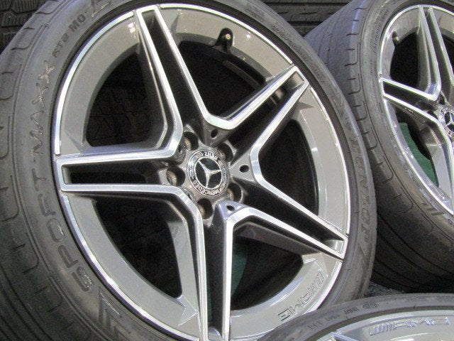 冬のお買い得セット・CLSクラス・C257・W257【ホイール】メルセデスベンツ　C257　CLSクラス純正　AMG5スポーク【タイヤ】ピレリ　ウインターアイスアシンメトリコPlus　ランフラット（保土ヶ谷本店）