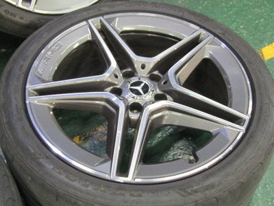 冬のお買い得セット・CLSクラス・C257・W257【ホイール】メルセデスベンツ　C257　CLSクラス純正　AMG5スポーク【タイヤ】ピレリ　ウインターアイスアシンメトリコPlus　ランフラット（保土ヶ谷本店）