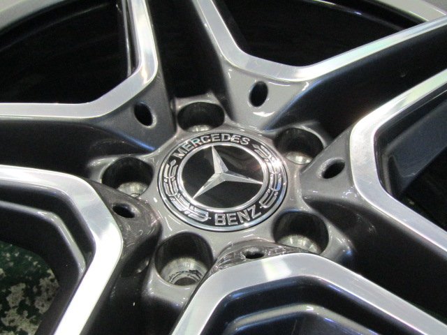 冬のお買い得セット・CLSクラス・C257・W257【ホイール】メルセデスベンツ　C257　CLSクラス純正　AMG5スポーク【タイヤ】ピレリ　ウインターアイスアシンメトリコPlus　ランフラット（保土ヶ谷本店）