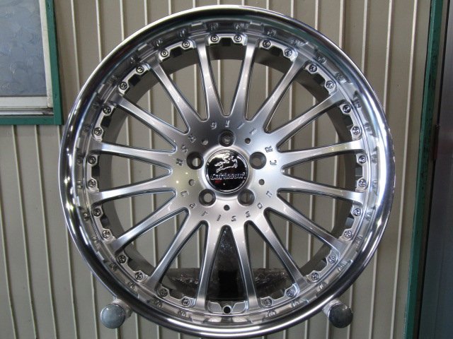 Carlsson | カールソン – ホイールとタイヤの専門店 嘉衛門オンライン
