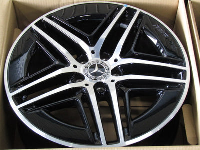 新車外しで新品タイヤ付き・Vクラス・W447【ホイール】メルセデスベンツ　W447　Vクラス後期　AMGラインパッケージ純正【タイヤ】コンチネンタル　エクストリームコンタクトDWS06Plus（保土ヶ谷本店）