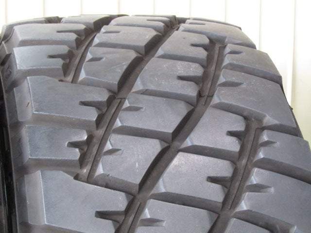 ガリキズ無しの美品・Gクラス・W463・G63AMG【ホイール】メルセデスベンツ　W463　Gクラス　G63AMG純正【タイヤ】General（ゼネラル）GRABBER（グラバー）（保土ヶ谷本店）