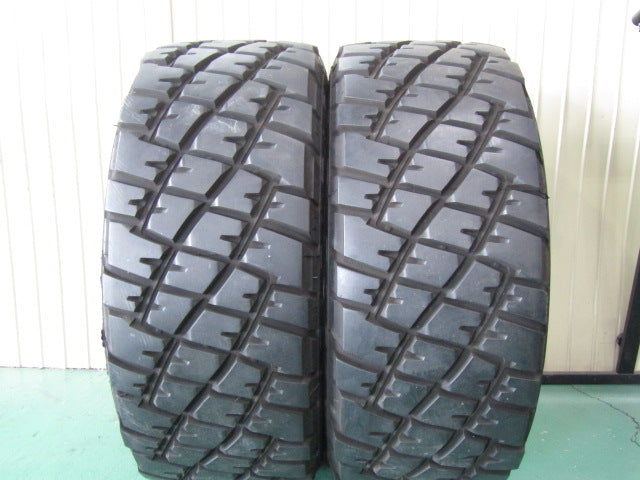 ガリキズ無しの美品・Gクラス・W463・G63AMG【ホイール】メルセデスベンツ　W463　Gクラス　G63AMG純正【タイヤ】General（ゼネラル）GRABBER（グラバー）（保土ヶ谷本店）