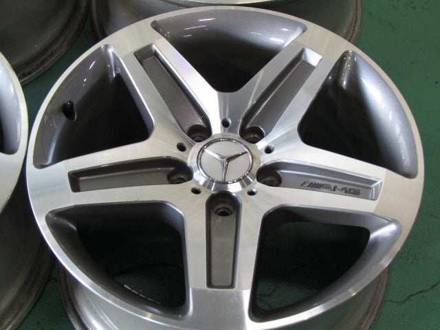 冬の準備に・Gクラス・W463・ゲレンデ【ホイール】メルセデスベンツ　W463　Gクラス　G550純正　AMG5スポーク【タイヤ】ヨコハマ　アイスガードG075SUV（保土ヶ谷本店）