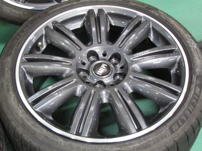 希少で美品・MINI・クラブマン・F54【ホイール】MINI　F54　クラブマン純正　Yoursマスターピース524【タイヤ】ミシュラン　パイロットスポーツ4S（保土ヶ谷本店）