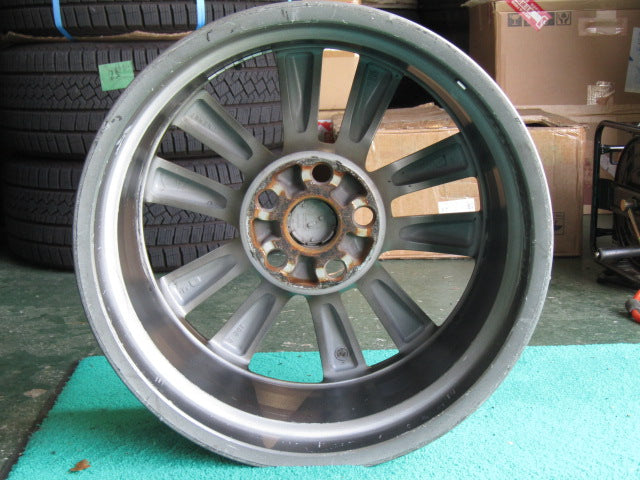 ▲冬物発送限定品▼・レクサス・LS600h・LS460【ホイール】レクサス　40系　LS600h　ノイズリダクション純正【タイヤ】ピレリ　アイスゼロアシンメトリコ（港北店）
