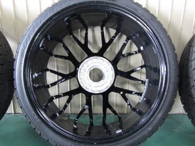 希少純正品・ポルシェ・911・991・ターボS【ホイール】ポルシェ　911系　991型　ターボS純正　Forged【タイヤ】ピレリ　ウインター240Serie2　ソットゼロ　ポルシェ承認タイヤ（保土ヶ谷本店）