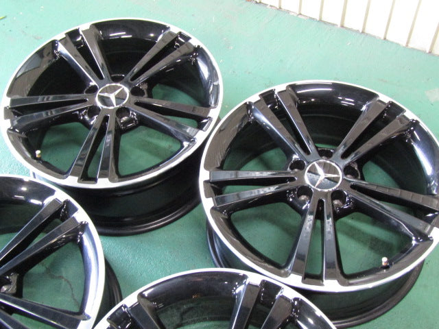 渋いブラックの冬セット・Aクラス・W177・Bクラス・W247・CLAクラス・C118・X118【ホイール】メルセデスベンツ　W177　Aクラス　オプション純正【タイヤ】ピレリ　アイスゼロアシンメトリコ（保土ヶ谷本店）