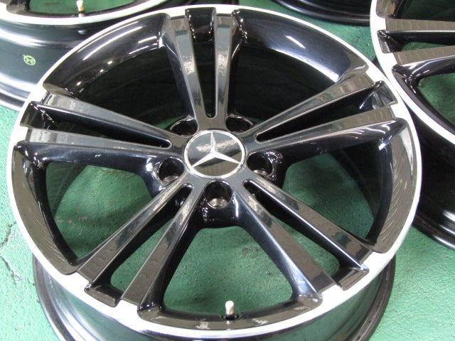 渋いブラックの冬セット・Aクラス・W177・Bクラス・W247・CLAクラス・C118・X118【ホイール】メルセデスベンツ　W177　Aクラス　オプション純正【タイヤ】ピレリ　アイスゼロアシンメトリコ（保土ヶ谷本店）
