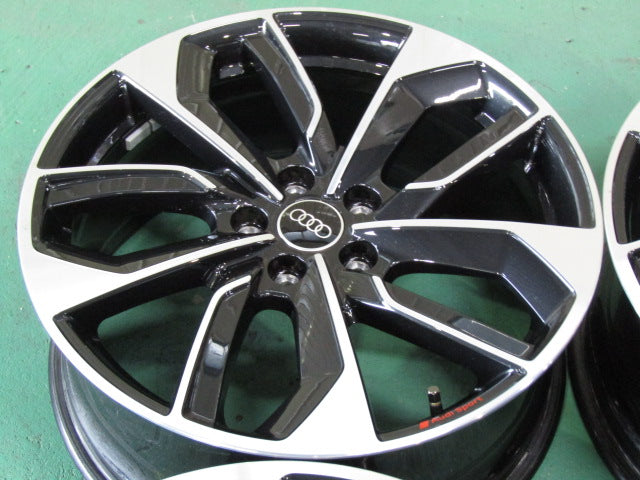 超希少美品・アウディ・A3・S3・スポーツバック【ホイール】アウディ　8Y系　A3　オプション純正　5ツインスポークエッジデザイン【タイヤ】コンチネンタル　エクストリームコンタクトDWS06Plus（保土ヶ谷本店）