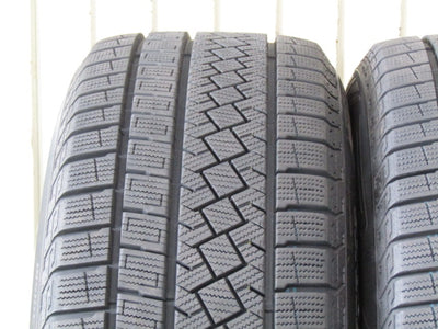 希少な冬セット・Cクラス・W206・オールテレイン【ホイール】メルセデスベンツ　W206　Cクラス　オールテレイン純正【タイヤ】ピレリ　アイスゼロアシンメトリコ（保土ヶ谷本店）