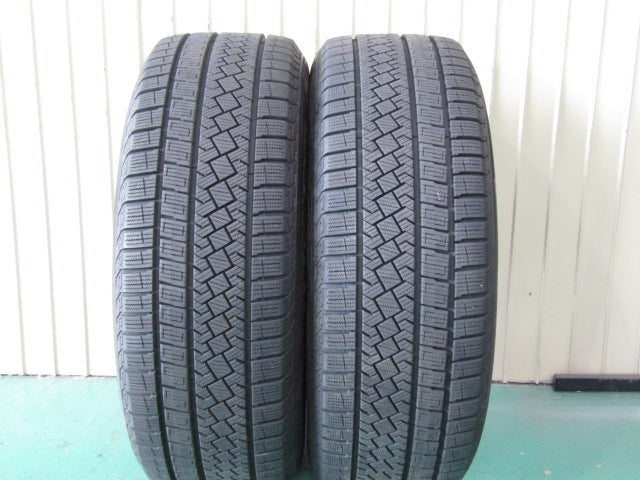 希少な冬セット・Cクラス・W206・オールテレイン【ホイール】メルセデスベンツ　W206　Cクラス　オールテレイン純正【タイヤ】ピレリ　アイスゼロアシンメトリコ（保土ヶ谷本店）