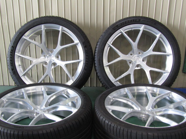 購入者決まりました。中古ミシュラン、ホイールセット！ ミシュラン（MICHELIN） 美品 中古 トヨタ GR86 SZ 純正ホイール 17