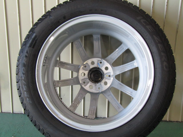 たっぷり溝あり・BMW・3シリーズ・G20・G21・4シリーズ・G22・G23・G26【ホイール】BMW　G20　3シリーズ純正　Vスポークスタイリング778【タイヤ】ピレリ　アイスゼロアシンメトリコ（保土ヶ谷本店）