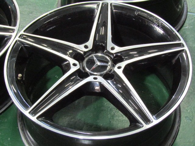 ブラックのAMG・Cクラス・W205・S205【ホイール】メルセデスベンツ　W205　Cクラス　C43AMG純正【タイヤ】コンチネンタル　エクストリームコンタクトDWS06Plus（保土ヶ谷本店）
