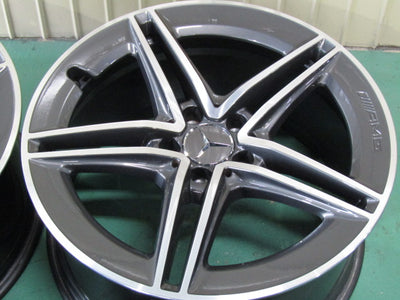 希少な冬商品・CLAクラス・CLA45AMG・CLA45SAMG・Aクラス・A45AMG・A45SAMG【ホイール】メルセデスベンツ　C118　CLAクラス　CLA45SAMG純正【タイヤ】ヨコハマ　アイスガードIG80（保土ヶ谷本店）