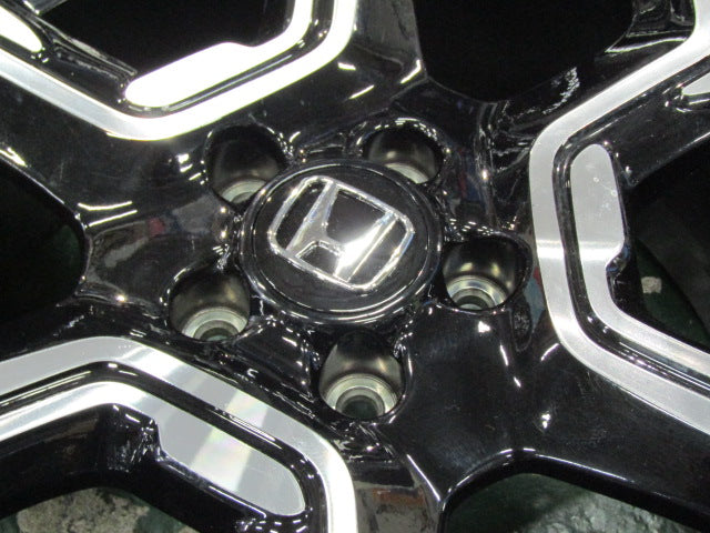 綺麗なホイールで冬準備【ホイール】ホンダ　RW系　CR-V　ハイブリッドEX　マスターピース純正【タイヤ】ダンロップ　ウインターMAXX　SJ8（港北店）