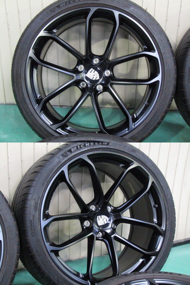 ガリキズ無しの美品・ポルシェ・カイエンクーペ【ホイール】ポルシェ　E3K30系　カイエンクーペ純正　GTデザイン【タイヤ】ミシュラン　パイロットスポーツ4S　ポルシェ承認タイヤ（保土ヶ谷本店）