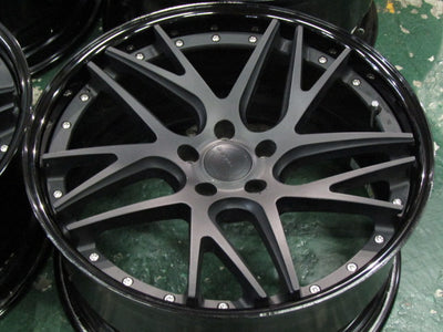 チューナー設定・LS460・LS600h【ホイール】WORK　グノーシスCVX　ブラックアルマイトリム【タイヤ】弊社指定輸入タイヤ（港北店）