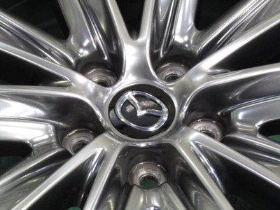 グレードアップに・マツダ・アテンザ【ホイール】MAZDA　GJ系　マツダ6　Lパッケージ純正　高輝度塗装【タイヤ】ハンコック　ベンタスS1Evo3（保土ヶ谷本店）