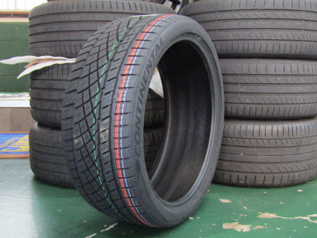 人気の後期純正・W212・S212・Eクラス【ホイール】メルセデスベンツ　W212　Eクラス後期純正　AMG5スポーク【タイヤ】コンチネンタル　エクストリームコンタクトDWS06Plus（港北店）