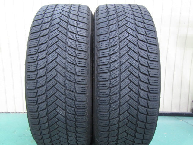 美品で冬準備・カイエンクーペ・カイエン【ホイール】ポルシェ　E3K30系　カイエンクーペ純正　スポーツクラシック【タイヤ】ミシュラン　XアイススノーSUV（保土ヶ谷本店）