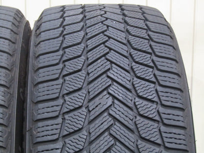 美品で冬準備・カイエンクーペ・カイエン【ホイール】ポルシェ　E3K30系　カイエンクーペ純正　スポーツクラシック【タイヤ】ミシュラン　XアイススノーSUV（保土ヶ谷本店）