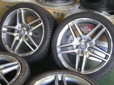 人気の後期純正・W212・S212・Eクラス【ホイール】メルセデスベンツ　W212　Eクラス後期純正　AMG5スポーク【タイヤ】コンチネンタル　エクストリームコンタクトDWS06Plus（港北店）