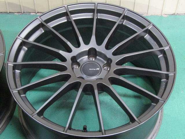 希少サイズ・アウディ・TTクーペ・TTSクーペ【ホイールENKEI（エンケイ）レーシングレボリューション　RS05RR】【タイヤ】MINERVA（ミネルバ）F205（保土ヶ谷本店）