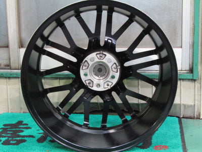 20インチがお買い得・Aクラス・W177・Bクラス・W247・CLA・C118・X118・Cクラス・W205・W206【ホイール】ロルフハルトゲ　X10Evo　ブラックエディション【タイヤ】MINERVA（ミネルバ）F205（保土ヶ谷本店）