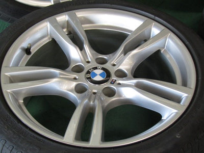 新品付き・3シリーズ・F30・F31・4シリーズ・F32・F33・F36【ホイール】BMW　F30　F31　3シリーズ　Mスポーツ純正　スタースポークスタイリング400M【タイヤ】ピレリ　アイスゼロアシンメトリコ（保土ヶ谷本店）