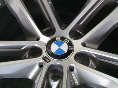 超希少限定モデル・BMW・3シリーズ・F30・F31・4シリーズ・F32・F33・F36【ホイール】BMW　F30　3シリーズ　限定車純正　ダブルスポークスタイリング704M【タイヤ】コンチネンタル　エクストリームコンタクトDWS06Plus（保土ヶ谷本店）
