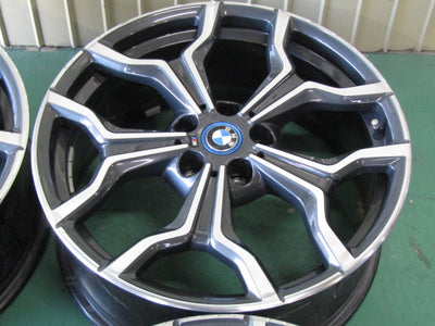 希少デザイン・F48・X1・F39・X2【ホイール】BMW　F48　X1　Mスポーツ純正　Yスポークスタイリング722M【タイヤ】コンチネンタル　エクストリームコンタクトDWS06Plus（保土ヶ谷本店）