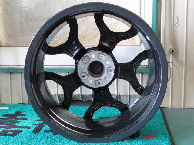 希少デザイン・F48・X1・F39・X2【ホイール】BMW　F48　X1　Mスポーツ純正　Yスポークスタイリング722M【タイヤ】コンチネンタル　エクストリームコンタクトDWS06Plus（保土ヶ谷本店）