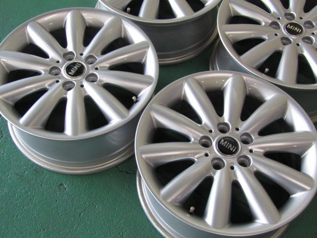 新車外し品・MINI・クーパーS・ミニワン・カブリオ・F55・F56・F57【ホイール】MINI　F55/F56　クーパー純正　コスモススポーク499【タイヤ】ハンコック　ベンタス　Prime4（プライム4）（保土ヶ谷本店）